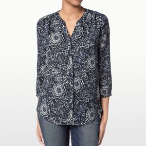 Medium Nydj Floral Pintuck Blouse  Indigo Katazome